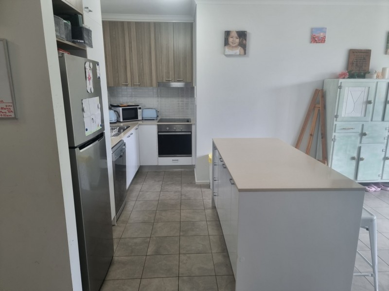 Unit 3, 10 Williams St, Bowen QLD 4805