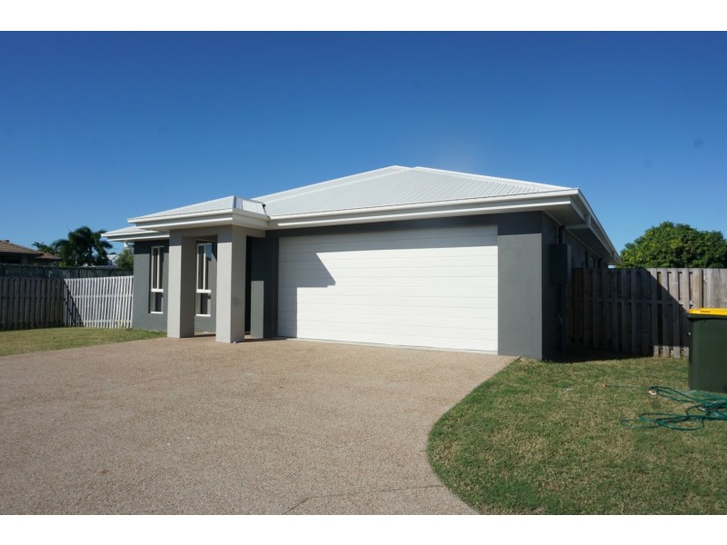 14 Hamilton Street, Bowen QLD 4805