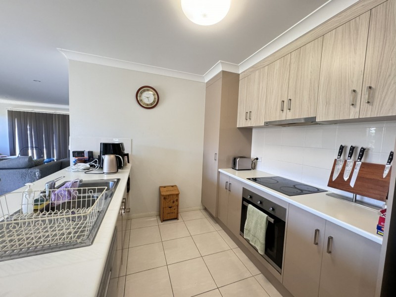 14 Hamilton Street, Bowen QLD 4805