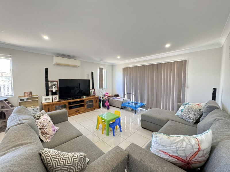 14 Hamilton Street, Bowen QLD 4805