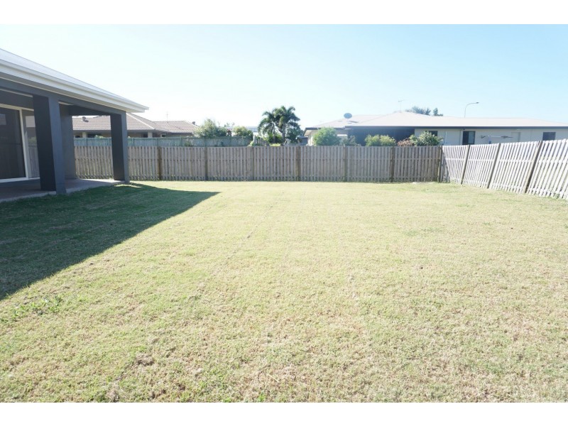 14 Hamilton Street, Bowen QLD 4805
