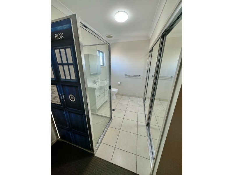 2/34 St Kilda Street, Bowen QLD 4805