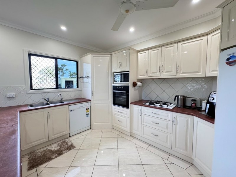 145 Africandar Road, Bowen QLD 4805