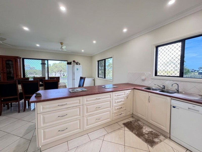 145 Africandar Road, Bowen QLD 4805