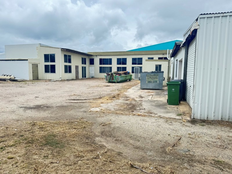 23-25 Williams Street, Bowen QLD 4805