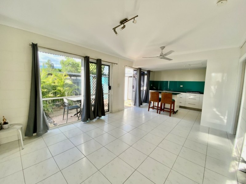 Unit 5, 89 Horseshoe Bay Road, Bowen QLD 4805