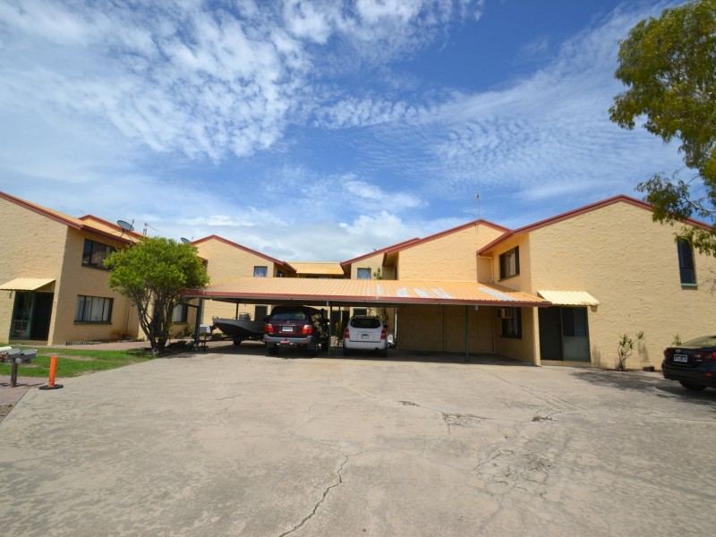Unit 8, 2A Powell Street, Bowen QLD 4805