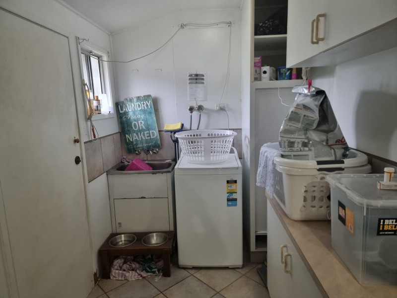 27 Gilbert Street, Bowen QLD 4805