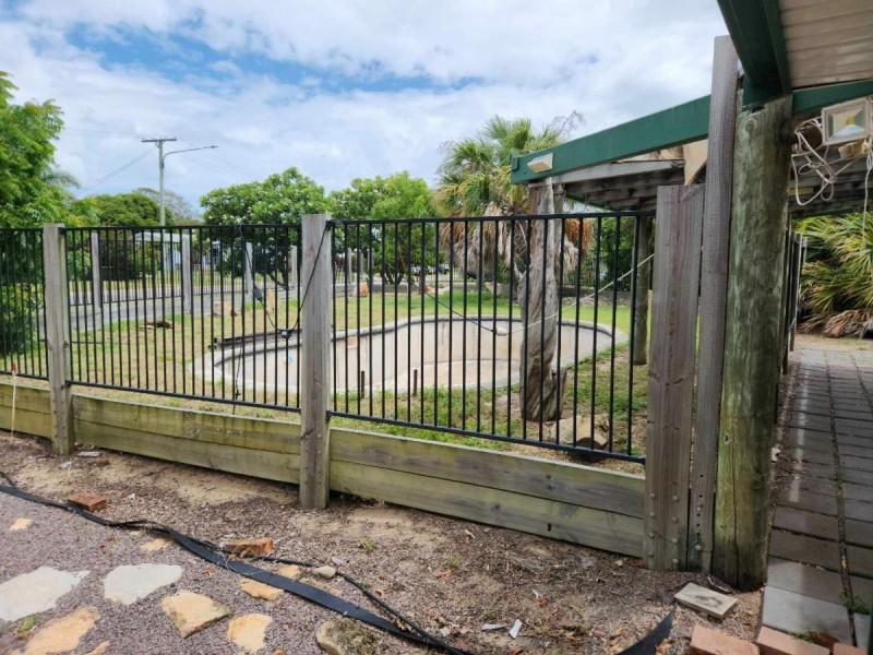 27 Gilbert Street, Bowen QLD 4805