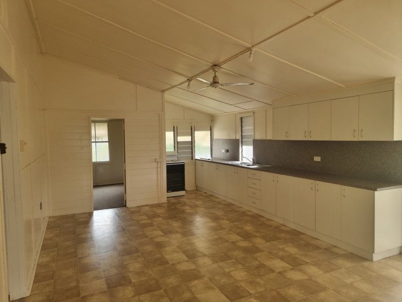 99 Herbert Street, Bowen QLD 4805