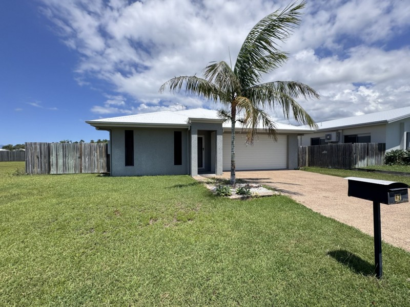 42 Scenic Crescent, Bowen QLD 4805