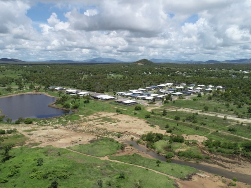 42 Scenic Crescent, Bowen QLD 4805