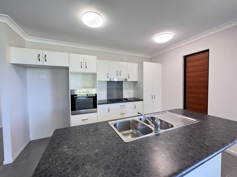 42 Scenic Crescent, Bowen QLD 4805