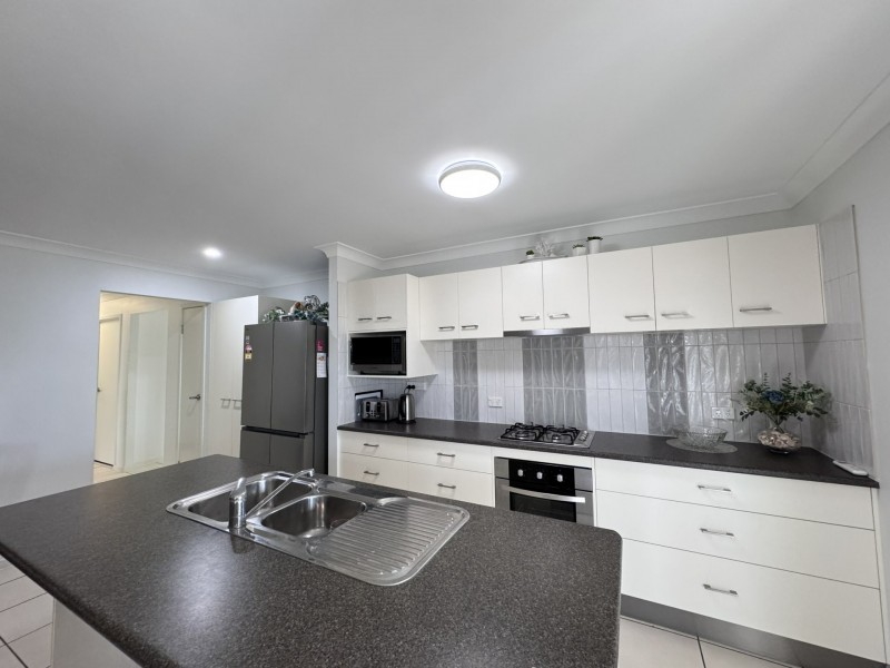 1/42 Stuart Tooth Drive, Bowen QLD 4805