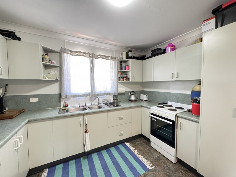 31 Emmerson Drive, Bowen QLD 4805