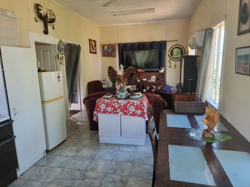 73 Poole Street, Bowen QLD 4805