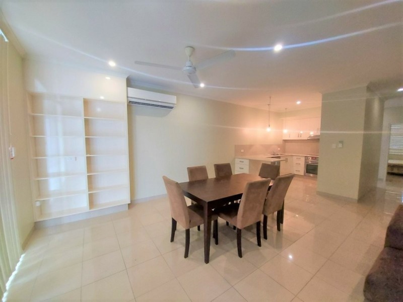 Apartment 8/89 Horseshoe Bay Road, Bowen QLD 4805