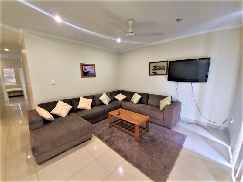 Apartment 8/89 Horseshoe Bay Road, Bowen QLD 4805