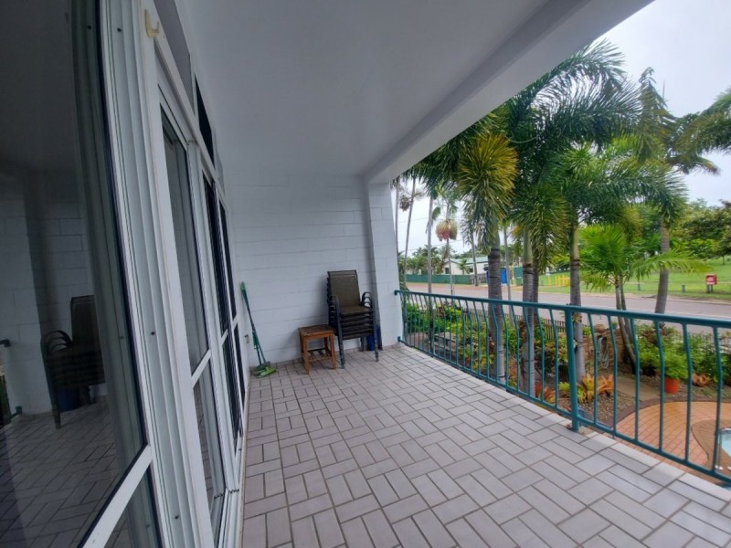 Apartment 8/89 Horseshoe Bay Road, Bowen QLD 4805