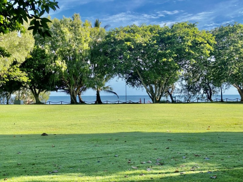 Apartment 8/89 Horseshoe Bay Road, Bowen QLD 4805