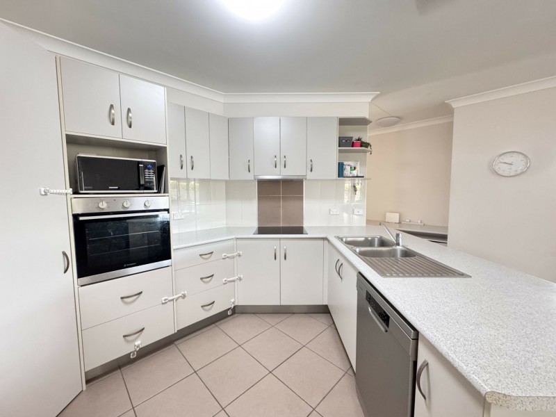 12 Cowrie Street, Bowen QLD 4805