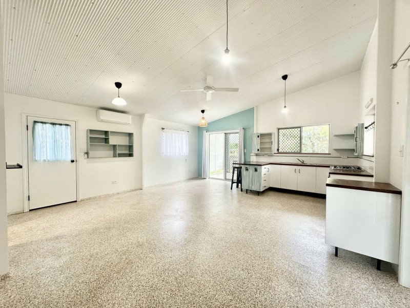 4 Wattle Crescent, Bowen QLD 4805