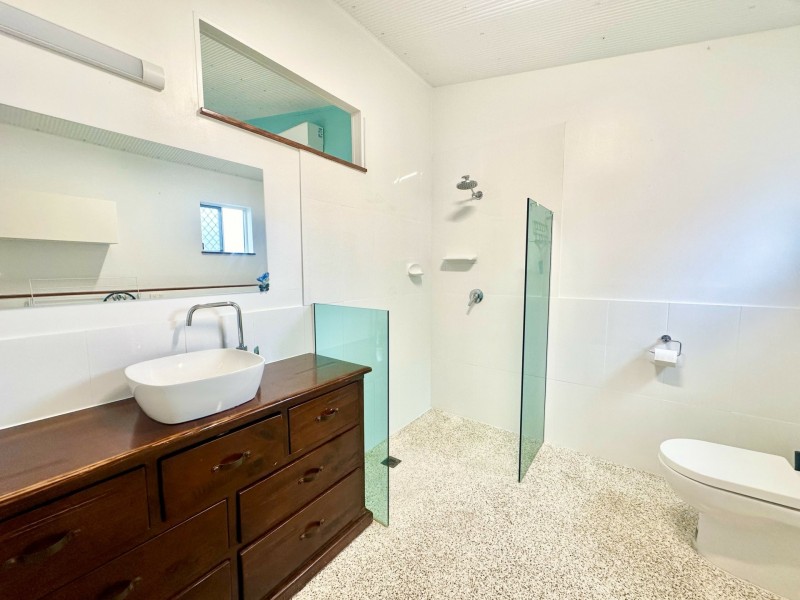 4 Wattle Crescent, Bowen QLD 4805