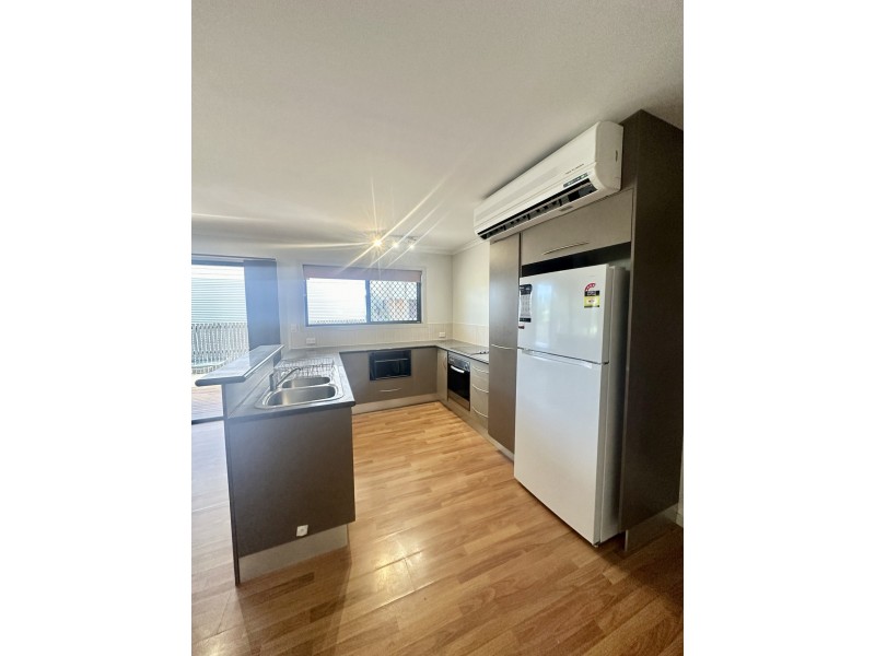 1 32 St Kilda Street, Bowen QLD 4805