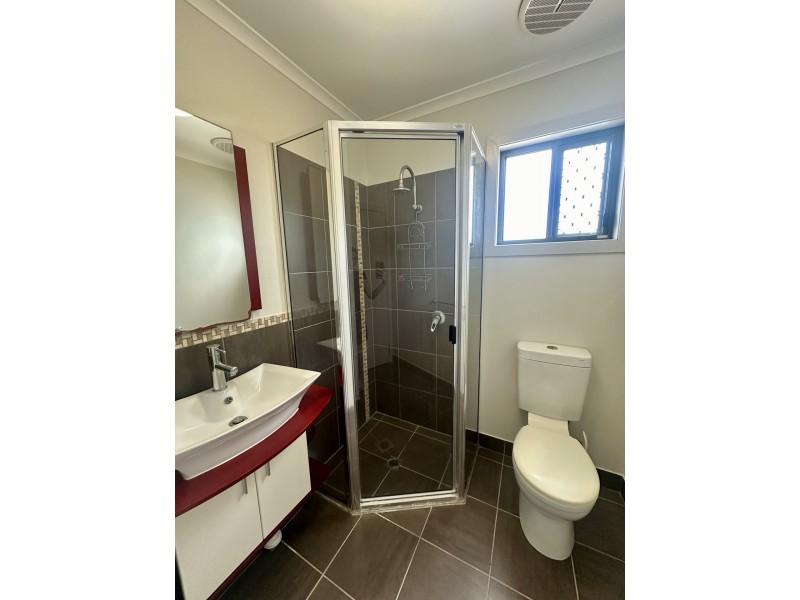 1 32 St Kilda Street, Bowen QLD 4805