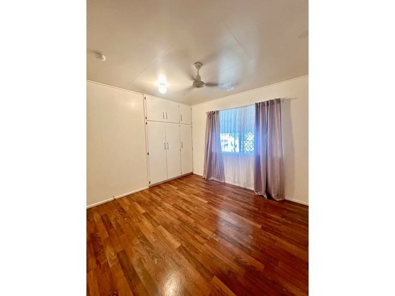 Unit 2/57 Livingstone Street, Bowen QLD 4805