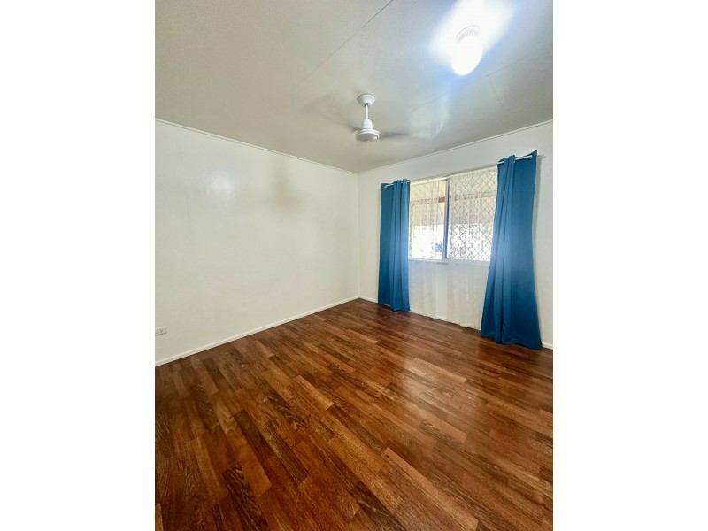 Unit 2/57 Livingstone Street, Bowen QLD 4805
