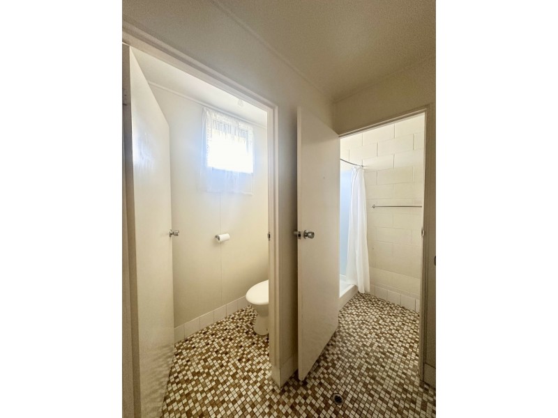 Unit 2/57 Livingstone Street, Bowen QLD 4805