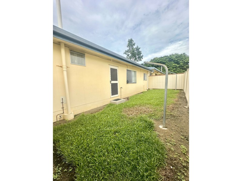 Unit 2/57 Livingstone Street, Bowen QLD 4805