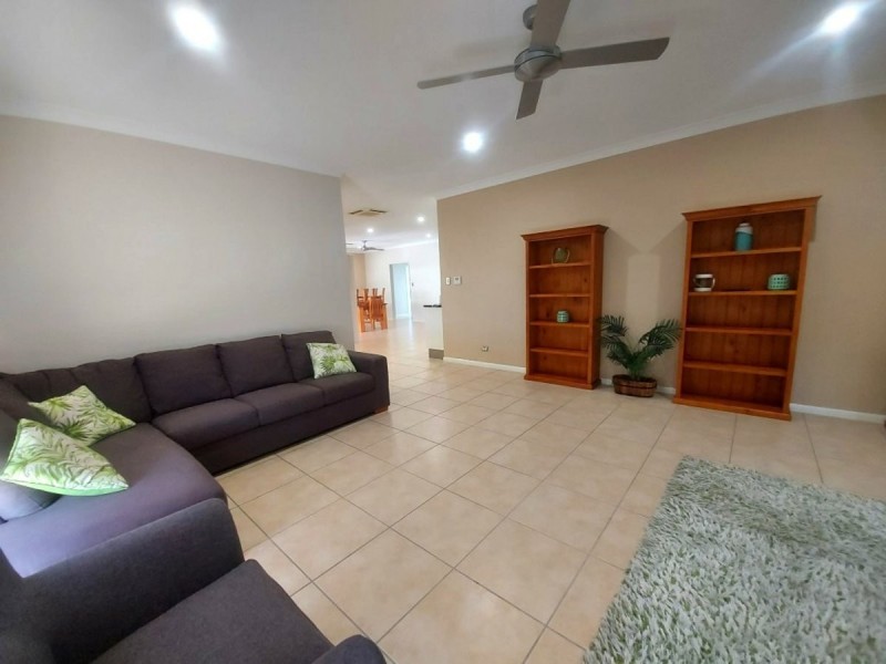 9 Banks Drive, Bowen QLD 4805