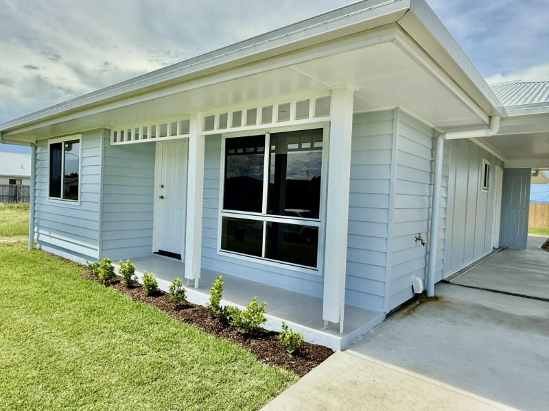 7 Cypress Crescent, Bowen QLD 4805