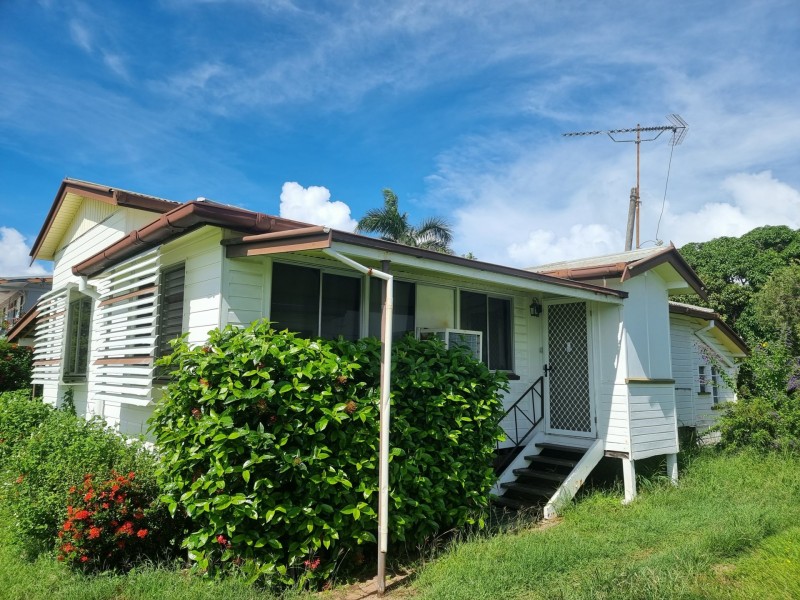 17 Gilbert Street, Bowen QLD 4805