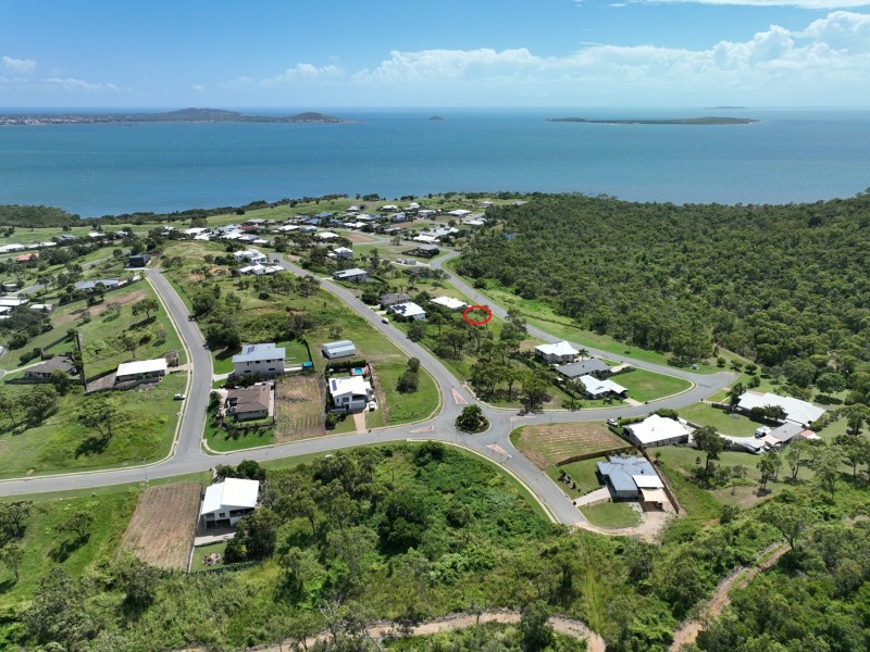 11 Links Road, Bowen QLD 4805