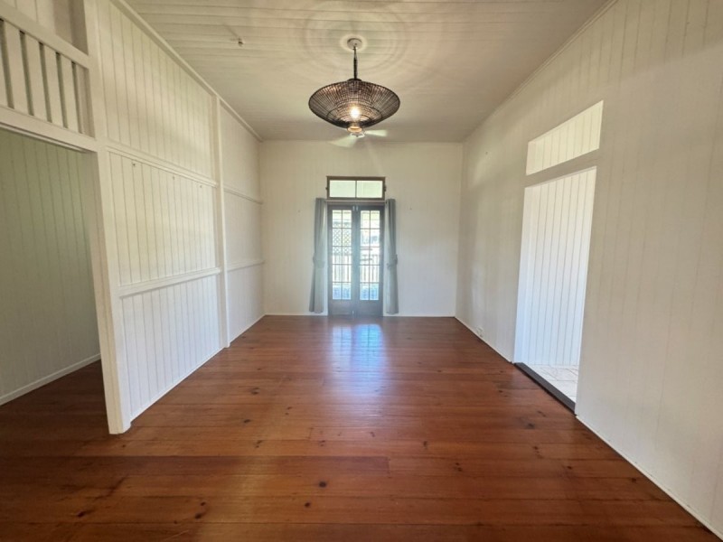 16A Kennedy Street, Bowen QLD 4805