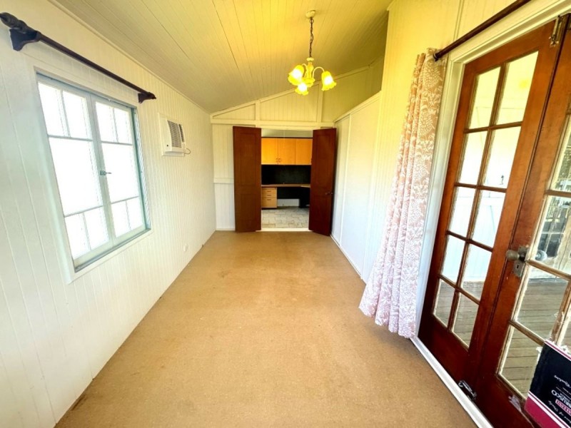 16A Kennedy Street, Bowen QLD 4805