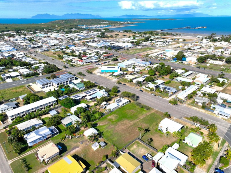 84 Powell Street, Bowen QLD 4805