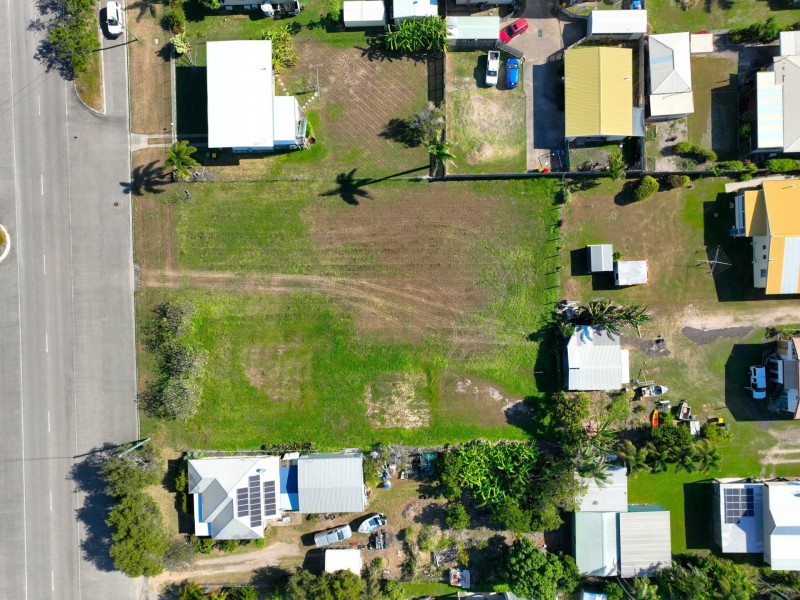 84 Powell Street, Bowen QLD 4805