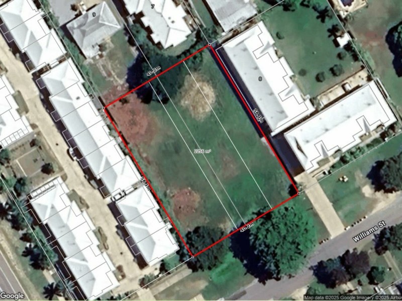 12 Williams Street, Bowen QLD 4805