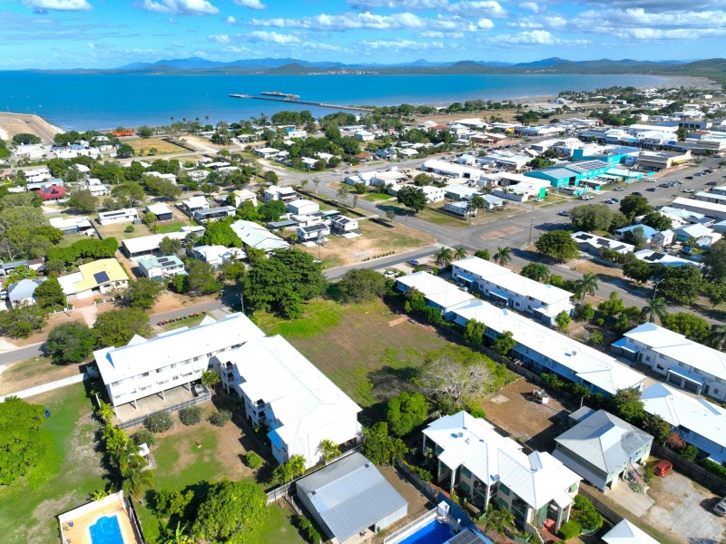 12 Williams Street, Bowen QLD 4805