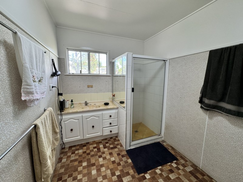 15 Lascelles Lane, Bowen QLD 4805