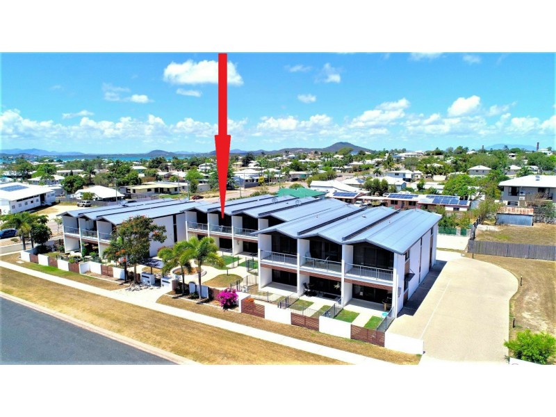 Unit 5/74a Powell street, Bowen QLD 4805