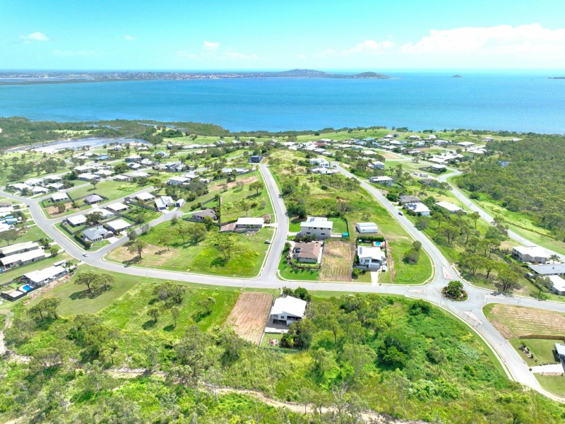 8 Grandview Terrace, Bowen QLD 4805