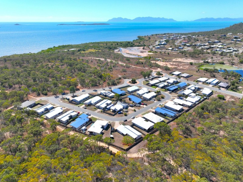11 Sapphire Crescent, Bowen QLD 4805