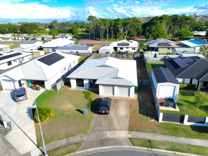 10 Lemon Grove, Bowen QLD 4805