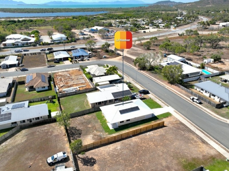 59 Banks Drive, Bowen QLD 4805