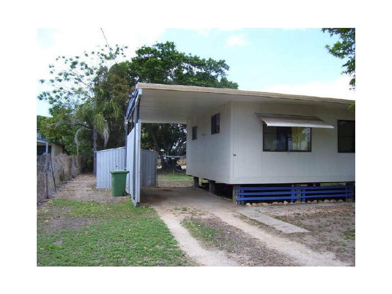 18 Argyle Street, Bowen QLD 4805
